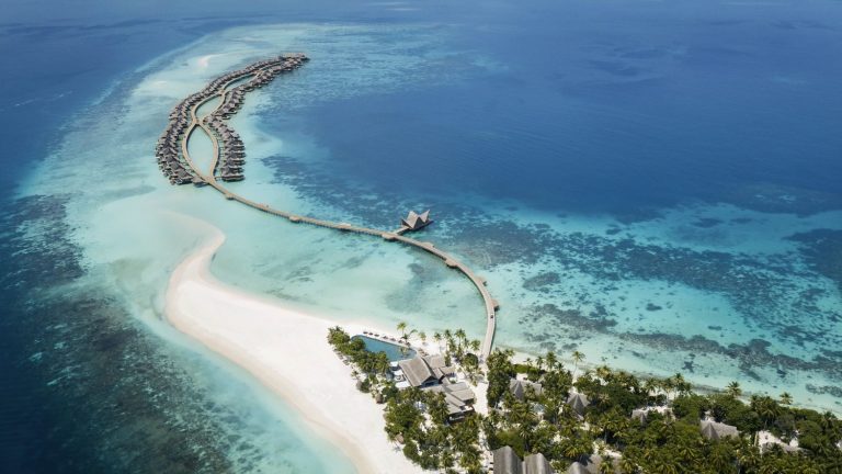 Самый дорогой отель на Мальдивах The Nautilus Maldives Island 5
