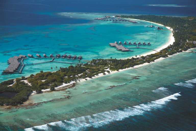 Сейшелы или Мальдивы что лучше? вид сверху