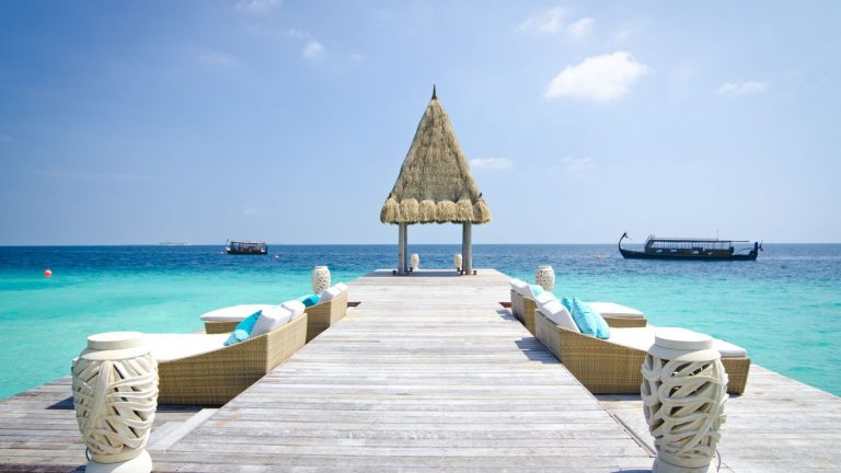 Мальдивы: погода летом на берегу